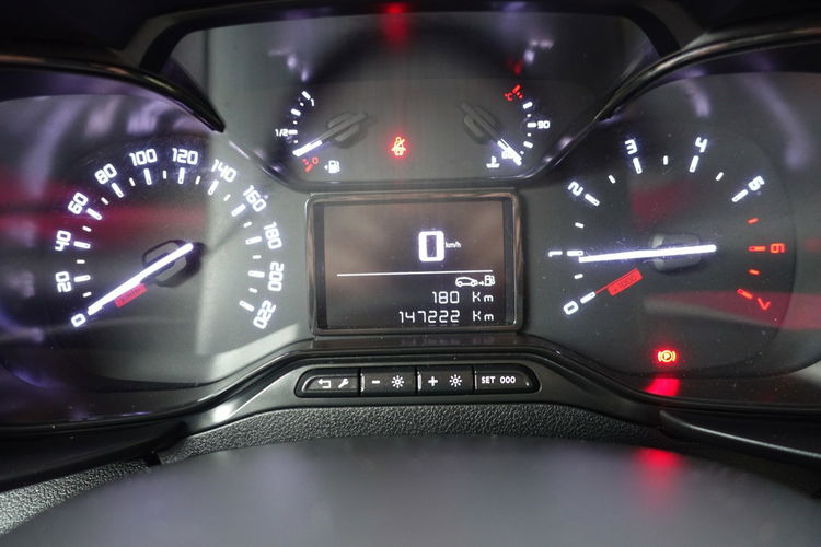 Citroen Berlingo Fv 23% Navi Czujniki Pełny Serwis Cena Brutto 47500 Gwarancja zdjęcie 14