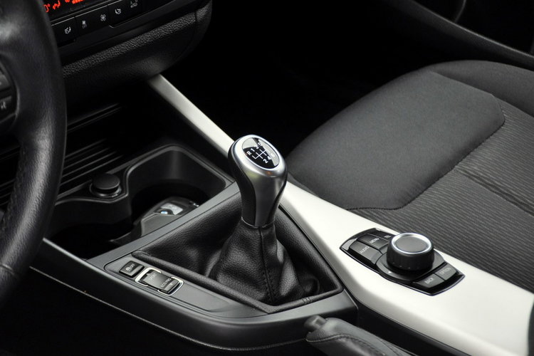 120 2.0d(143KM) Lift Wekur I Właściciel Klimatronik Alu16"ASO BMW zdjęcie 33