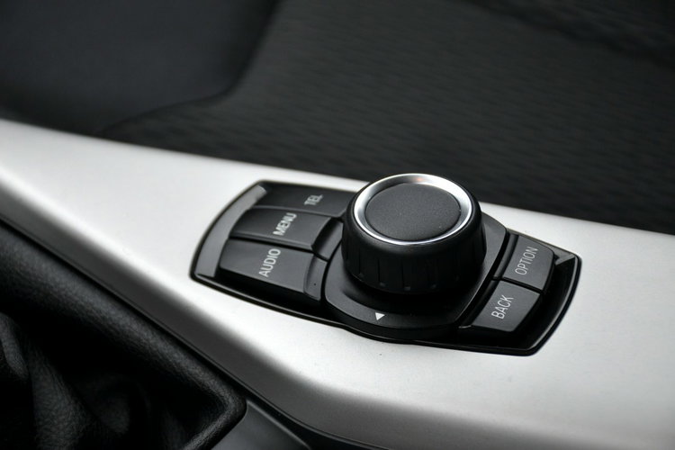 120 2.0d(143KM) Lift Wekur I Właściciel Klimatronik Alu16"ASO BMW zdjęcie 35