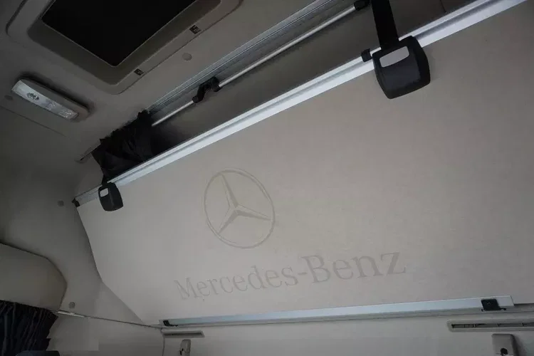 Mercedes Actros 2548 MP5 / Chłodnia Krone 18 EPAL Multitemperatura / Doppelstock 36 EPAL / Kabina GIGA SPACE zdjęcie 16