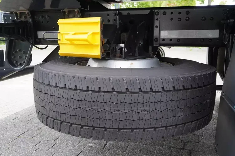 MAN TGX 18.430 / Burtofiranka 18 EPAL / Kab. sypialna / 2021 / 4 szt. zdjęcie 12