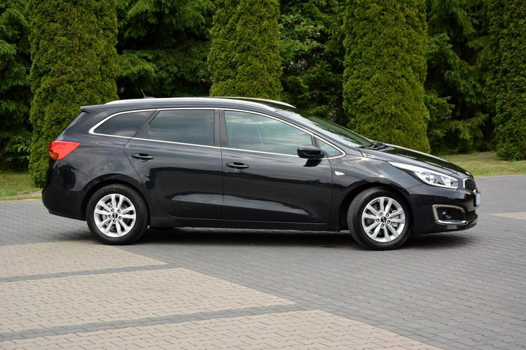 Kia Cee'd 1.6GDI(135KM) Lift Ledy Navi Kamera Klimatronic Grzana kierownica ASO zdjęcie 12
