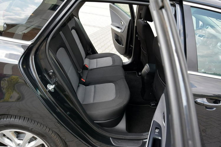Kia Cee'd 1.6GDI(135KM) Lift Ledy Navi Kamera Klimatronic Grzana kierownica ASO zdjęcie 16