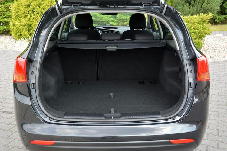 Kia Cee'd 1.6GDI(135KM) Lift Ledy Navi Kamera Klimatronic Grzana kierownica ASO zdjęcie 33