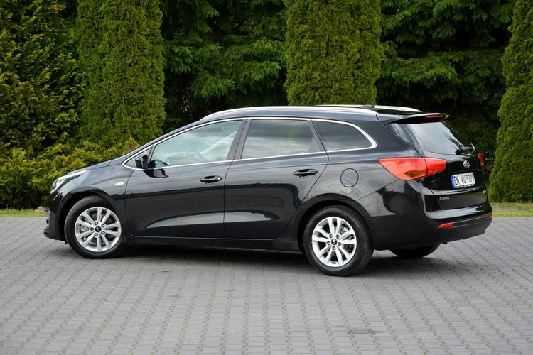 Kia Cee'd 1.6GDI(135KM) Lift Ledy Navi Kamera Klimatronic Grzana kierownica ASO zdjęcie 6