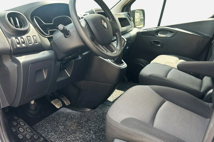 Renault Trafic Grand Passenger 2.0 dCi - 146KM - 6os. - Automat - Klima - FV23% zdjęcie 6