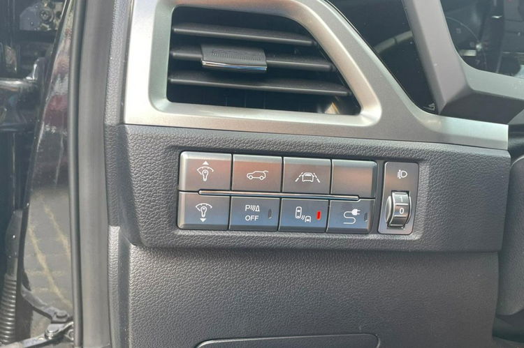 SsangYong Korando 1.5 T-GDI Quartz 4WD Full Opcja - NOWE AUTO - MAMY 4 SZTUKI zdjęcie 11
