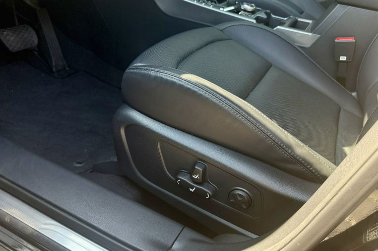 SsangYong Korando 1.5 T-GDI Quartz 4WD Full Opcja - NOWE AUTO - MAMY 4 SZTUKI zdjęcie 18