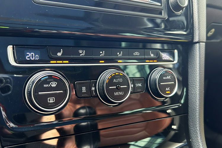 Volkswagen Golf 2.0 TDI NAVI - Bardzo bogato wyposażony - Panorama - Skóra - Kayless zdjęcie 13