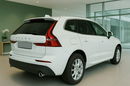 Volvo XC 60 Momentum LED Virtual Cockpit Skóra / Alkantara zdjęcie 4