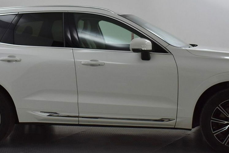 Volvo XC 60 Recharge Plug-In Hybrid AWD INSCRIPTION 341 KM FULL OPCJA I PANORAMA zdjęcie 3