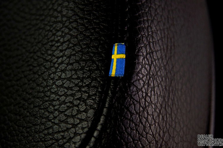 Volvo XC 60 T6 AWD 2020 Momentum Panorama FulLed Kamera Cof Podgrzewane fotele zdjęcie 18