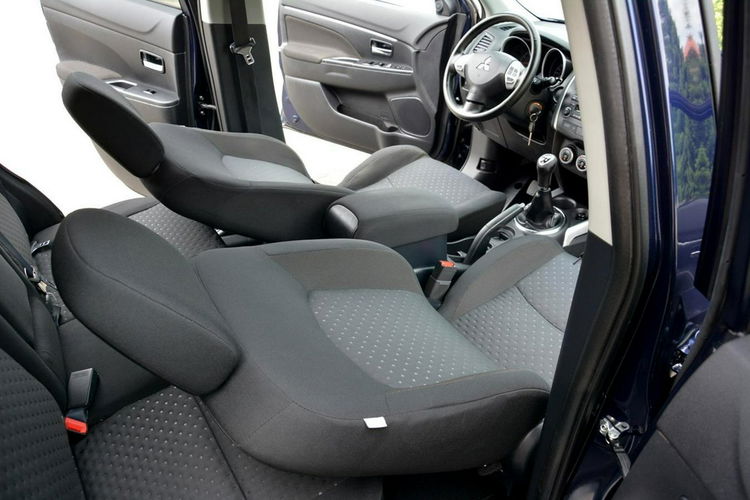 Mitsubishi ASX 1.6 ben (117 KM) Klimatronic Grzane fotele ALU 16 DOT 2024 zdjęcie 20