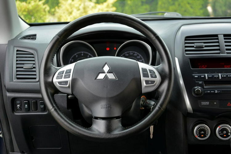 Mitsubishi ASX 1.6 ben (117 KM) Klimatronic Grzane fotele ALU 16 DOT 2024 zdjęcie 24