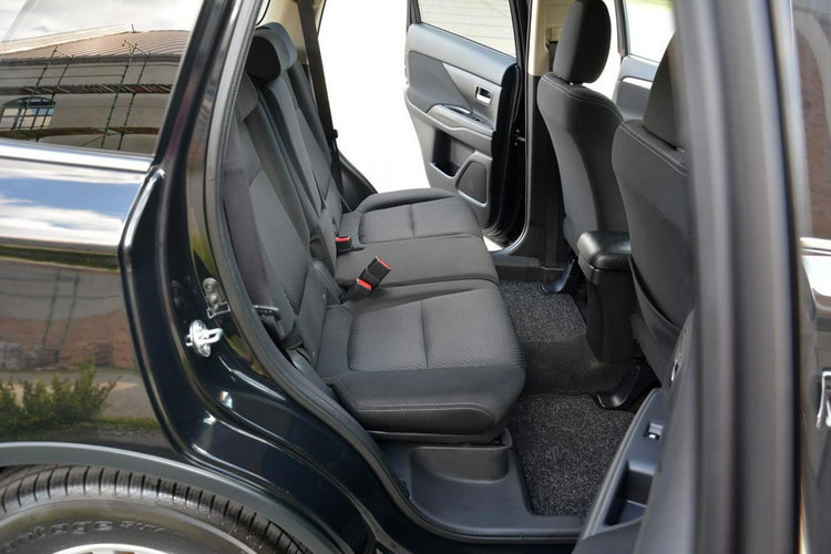 Mitsubishi Outlander 2.0(150KM) Lift Ledy Kamera Alu Grzane fotele ASO zdjęcie 16