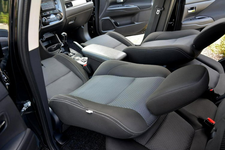 Mitsubishi Outlander 2.0(150KM) Lift Ledy Kamera Alu Grzane fotele ASO zdjęcie 23