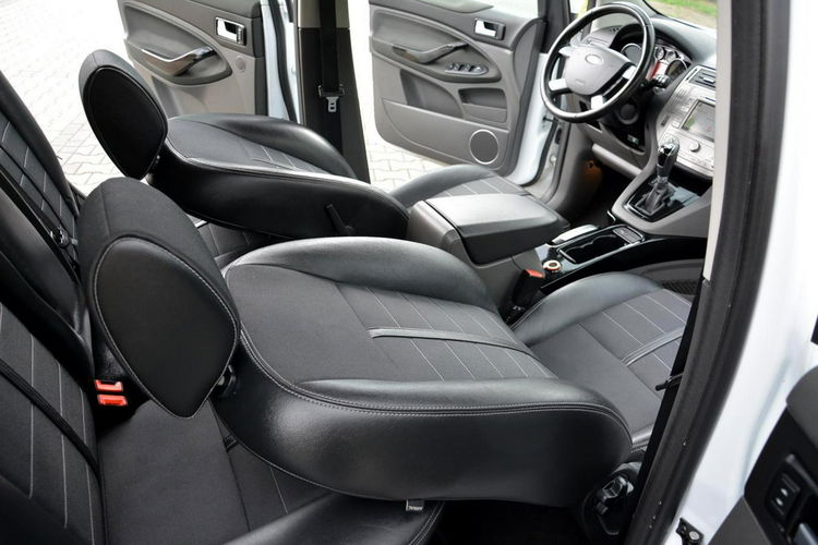 Ford Kuga Titanium Lift 4WD Navi Kamera 2XParktronic xenon LEDY Hak Oryginał zdjęcie 18