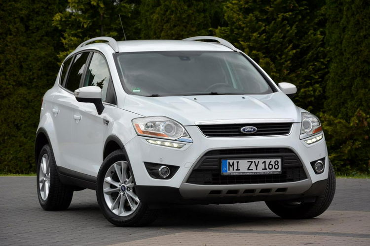 Ford Kuga Titanium Lift 4WD Navi Kamera 2XParktronic xenon LEDY Hak Oryginał zdjęcie 9