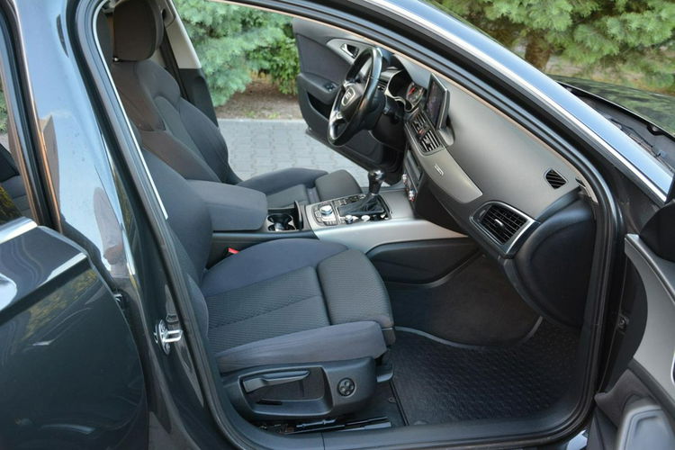 Audi A6 3.0TDI (245KM)Full Led Navi MMI Kamera 4-strefy Klimatronic Alu 19" zdjęcie 17