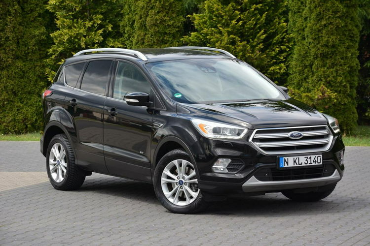 Ford Kuga Titanium 4WD Ledy Bi-xenon Skóry Navi Kamera Park Assist el.klapa zdjęcie 10