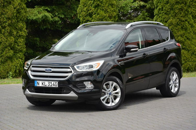 Ford Kuga Titanium 4WD Ledy Bi-xenon Skóry Navi Kamera Park Assist el.klapa zdjęcie 2