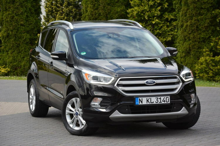 Ford Kuga Titanium 4WD Ledy Bi-xenon Skóry Navi Kamera Park Assist el.klapa zdjęcie 9