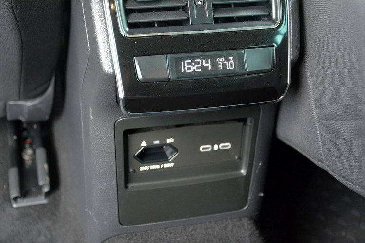 Skoda Superb Virtual Cockpit Radar ACC Full Led Navi Columbus Kamera el. Klapa Aso zdjęcie 26
