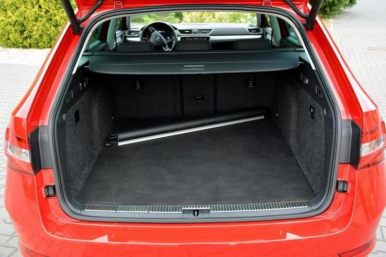 Skoda Superb Virtual Cockpit Radar ACC Full Led Navi Columbus Kamera el. Klapa Aso zdjęcie 36