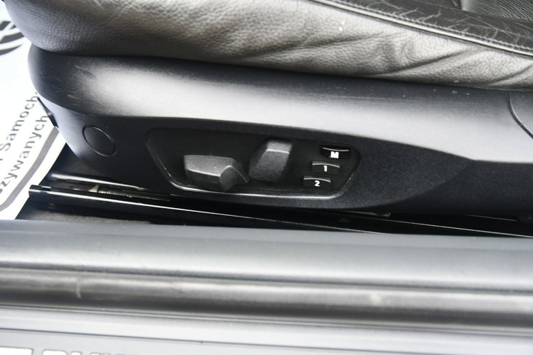 BMW 325 2, 5benz Coupe/Skóry.Klimatr 2 str.Szyberdach.Parktronic.El.Fotele.OKAZ zdjęcie 17