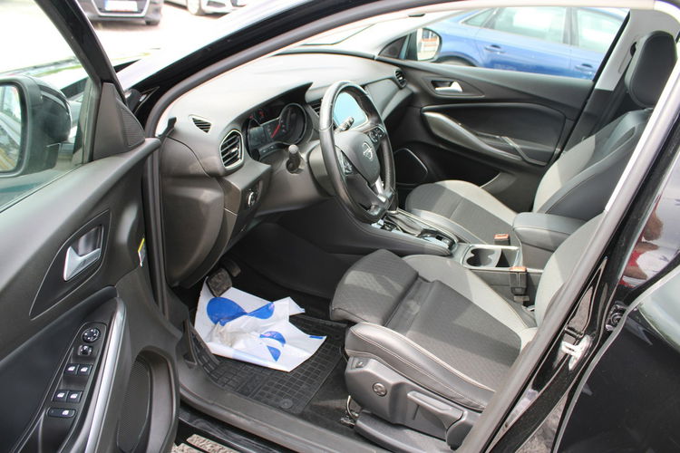 Opel Grandland X 1.6 Turbo Elegance Bussines Pack Automat zdjęcie 16