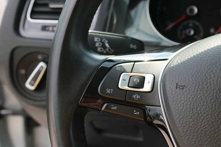 Volkswagen Golf Comfortline A Gwarancja Auto-Hold zdjęcie 20