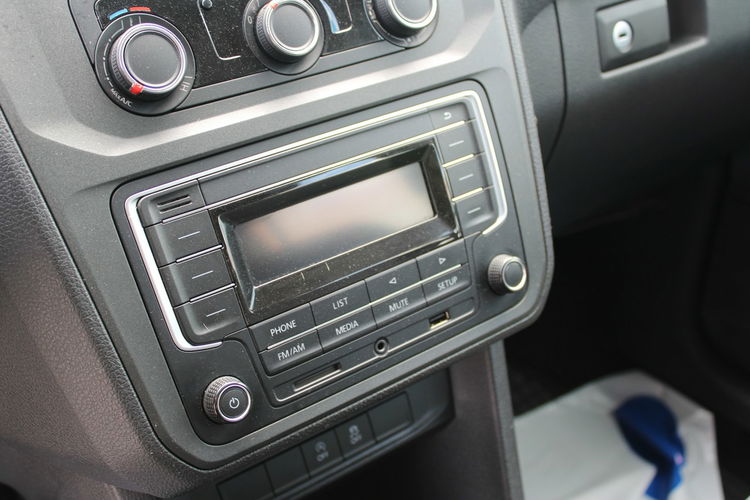 Volkswagen Caddy Salon Polska Gwarancja F-vat zdjęcie 17