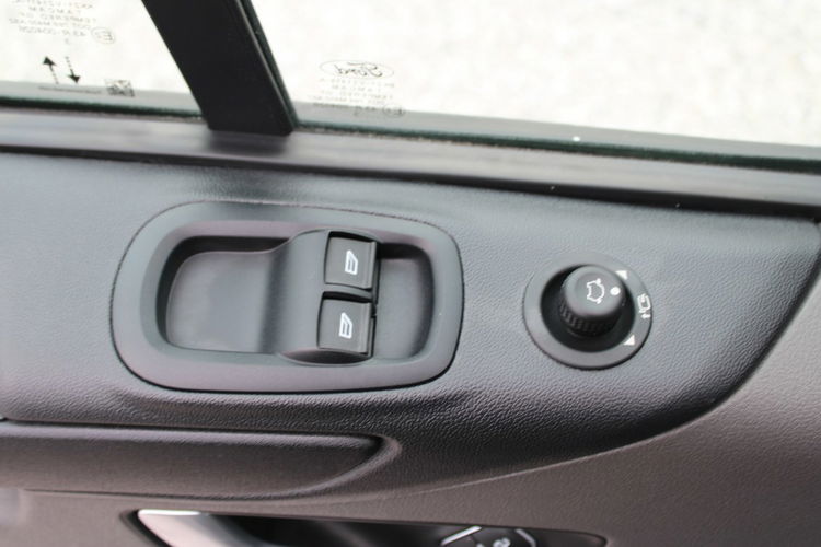 Ford Transit Custom 130HP L2 AUTOMAT Kamera Trend F-vat Gwarancja zdjęcie 21