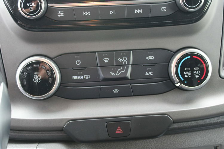 Ford Transit Custom 130HP L2 AUTOMAT Kamera Trend F-vat Gwarancja zdjęcie 32