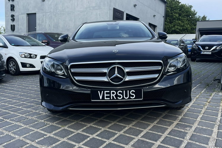 Mercedes E 220 220D 195KM 4Matic - Burmester Full Led Kamery 360 Martwe Pole zdjęcie 2
