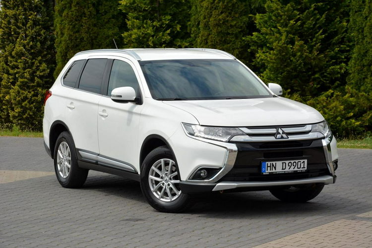 Mitsubishi Outlander 2.0(150KM) Lift 98 tys przebieg Ledy Kamera Alu Grzane fotele ASO zdjęcie 10