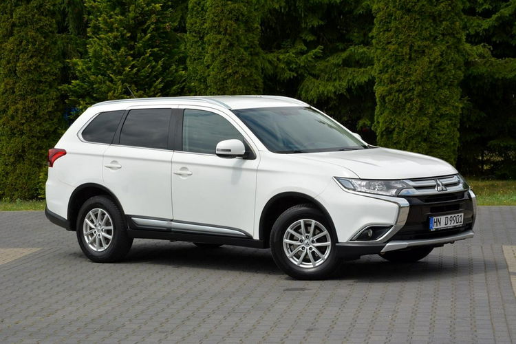 Mitsubishi Outlander 2.0(150KM) Lift 98 tys przebieg Ledy Kamera Alu Grzane fotele ASO zdjęcie 11
