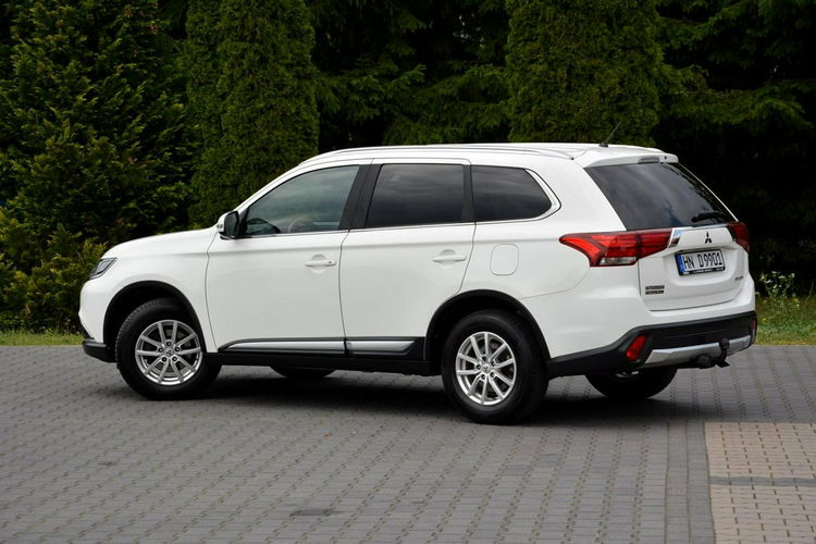 Mitsubishi Outlander 2.0(150KM) Lift 98 tys przebieg Ledy Kamera Alu Grzane fotele ASO zdjęcie 5
