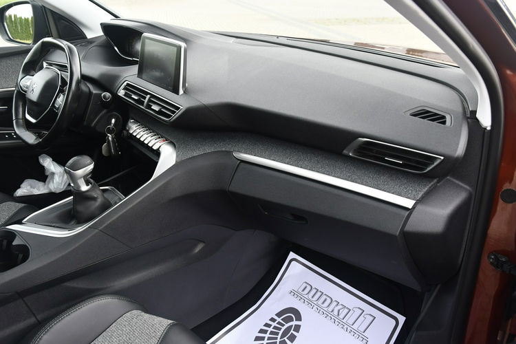 Peugeot 3008 1.2Turbo GT-Line.Ledy.Bi-Xenon.Panorama Dach.Klimatr 2 str. Kamera Cof zdjęcie 25
