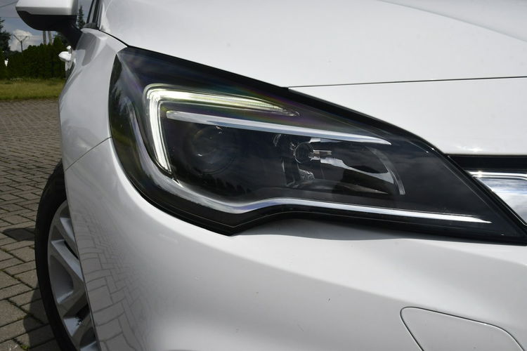 Opel Astra 1.4Turbo Benz. Navigacja.Klimatr 2 str.Parktr.Temp.Ledy.LIFT . zdjęcie 6