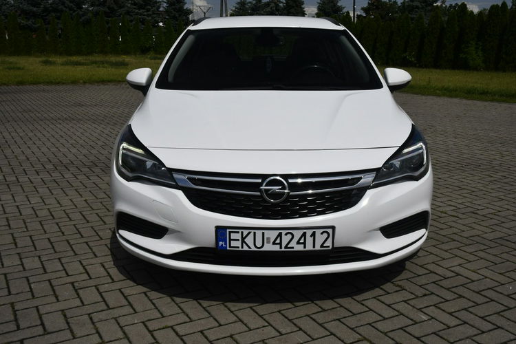 Opel Astra 1.4Turbo Benz. Navigacja.Klimatr 2 str.Parktr.Temp.Ledy.LIFT . zdjęcie 7