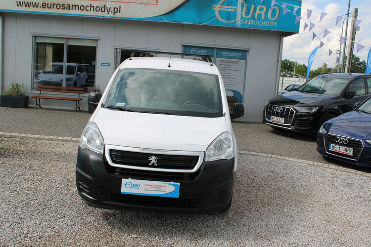 Peugeot Partner 3-osobowe L2H1 Gwarancja zdjęcie 2