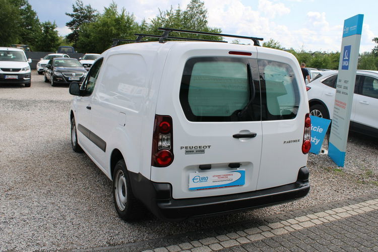 Peugeot Partner 3-osobowe L2H1 Gwarancja zdjęcie 7