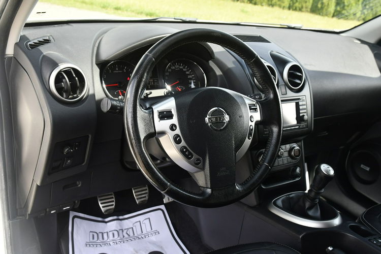 Nissan Qashqai+2 2.0Benz. 7 Foteli.Kamera Cof.Navigacja.Panorama Dach.Skóry.BOSE zdjęcie 18