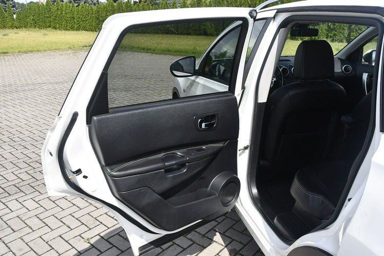Nissan Qashqai+2 2.0Benz. 7 Foteli.Kamera Cof.Navigacja.Panorama Dach.Skóry.BOSE zdjęcie 20