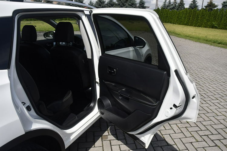 Nissan Qashqai+2 2.0Benz. 7 Foteli.Kamera Cof.Navigacja.Panorama Dach.Skóry.BOSE zdjęcie 26