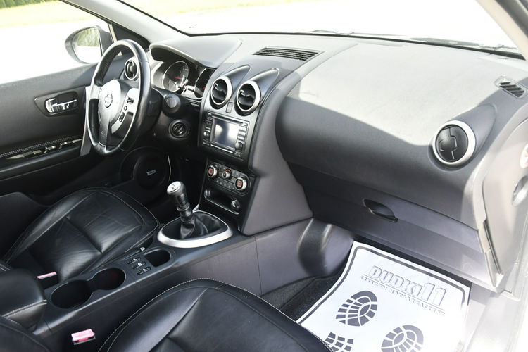 Nissan Qashqai+2 2.0Benz. 7 Foteli.Kamera Cof.Navigacja.Panorama Dach.Skóry.BOSE zdjęcie 28