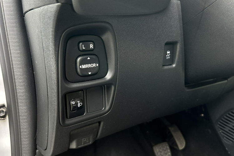 Toyota Aygo 1.0 VVTi 72KM X-PLAY TECH STYLE, salon Polska, gwarancja, zdjęcie 27