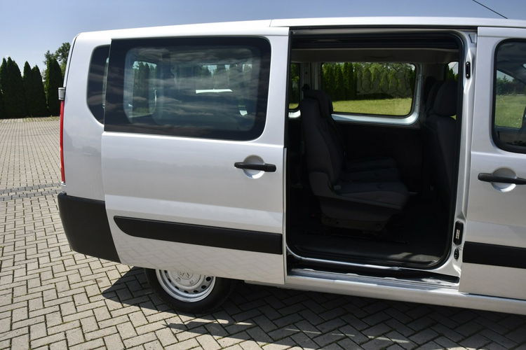 Peugeot Expert 2.0hdi 9 Osobowy.Tempomat.Klimatyzacja.El.Szyby.Centralka.kred zdjęcie 19