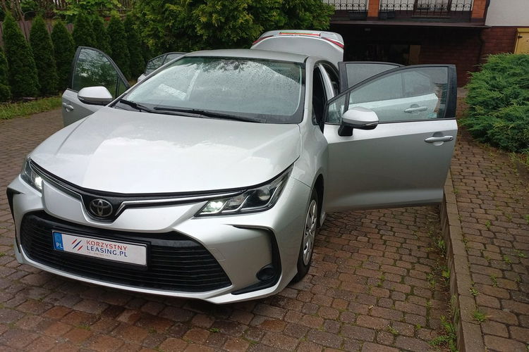 Toyota Corolla 1.6 16V Valvematic 132KM FV23% 1rej.2020r 37300 export zdjęcie 3